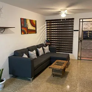 https://merida-casa-de-la-luna.hotelsmerida.org