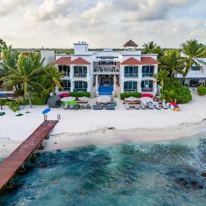 https://cielo-maya.quintano-roohotels.com